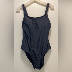 Hurley Women's Stretch One Piece Swimsuit Bathing Suit Size M Black NWT